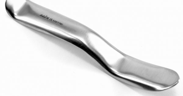 GELPI Retractor Sharp 5.5 In / 14 Cm Wound Hook Retractors Surgical